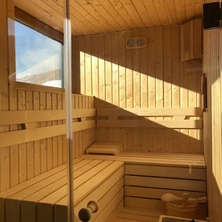 Aparthotel Hs - Rockhaus 3*