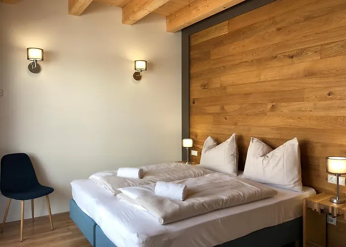 Hs - Rockhaus 3* פרוגרן