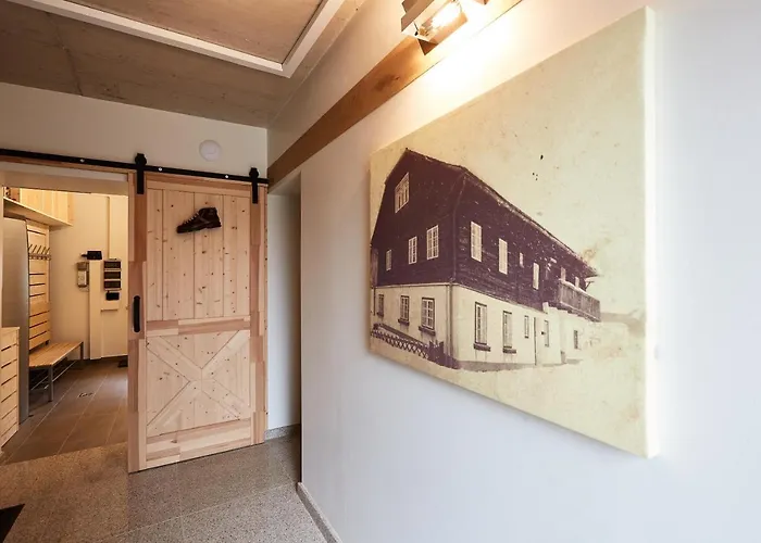 Hs - Rockhaus 3* פרוגרן